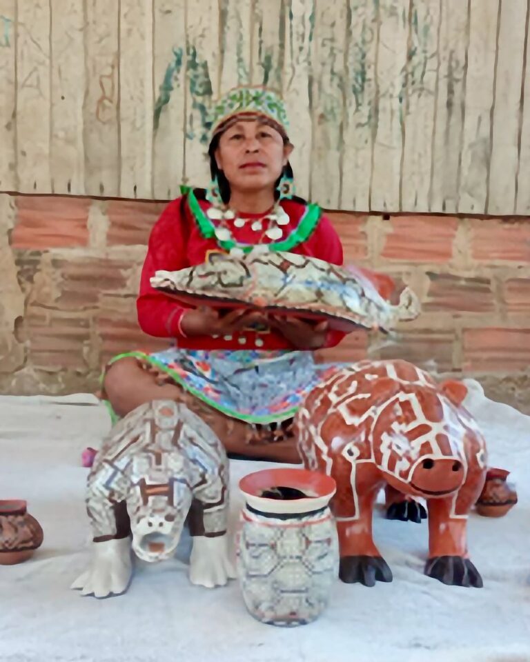 Catti Chávez Isamani
